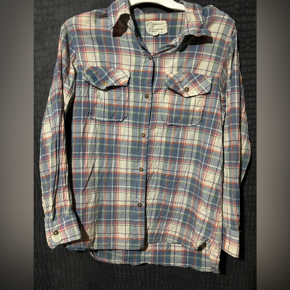 Current Elliott plaid button up long sleeve ✨